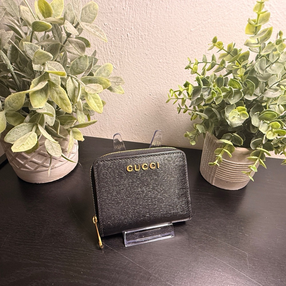 Authentic Gucci Black Compact Bifold Wallet‎ Gold Logo With COA